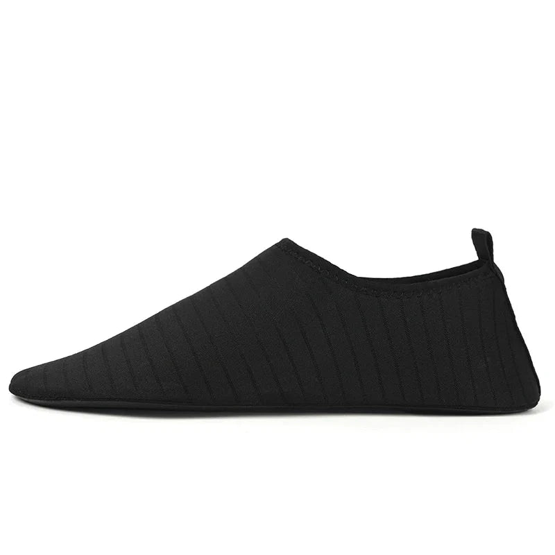 Unisex Aqua Shoes – Quick-Dry Barefoot Water Sports & Beach Footwear
